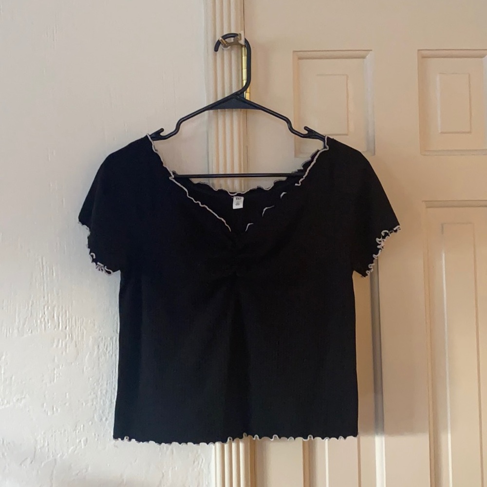 UO BP Black Lettuce Hem Crop Top
